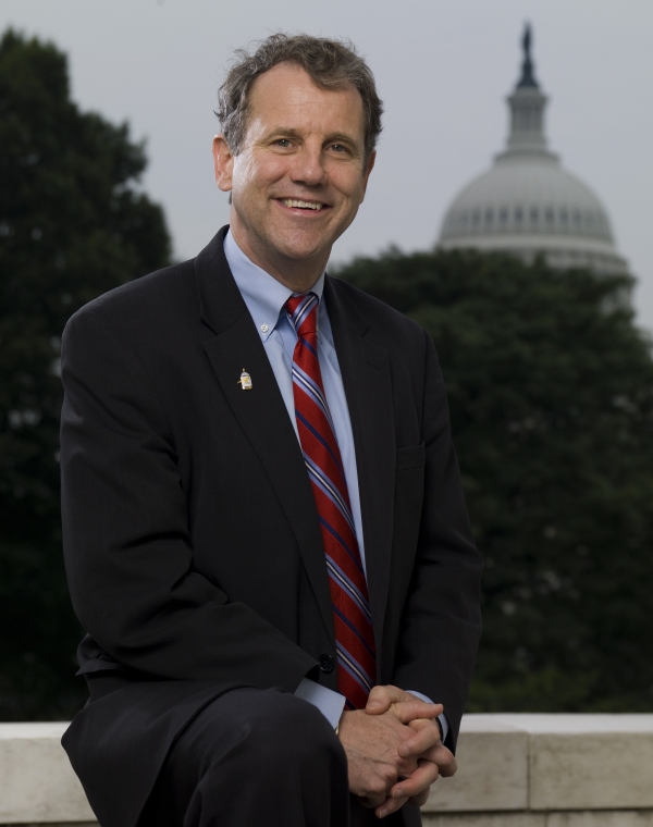 Senator Sherrod Brown on Retreaded Truck Tire Jobs, Supply Chain Security and Sustainability Act & More